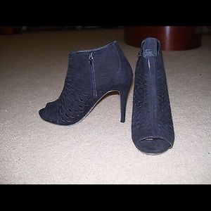 Madden Girl ROCKELLA Vented Black Booties